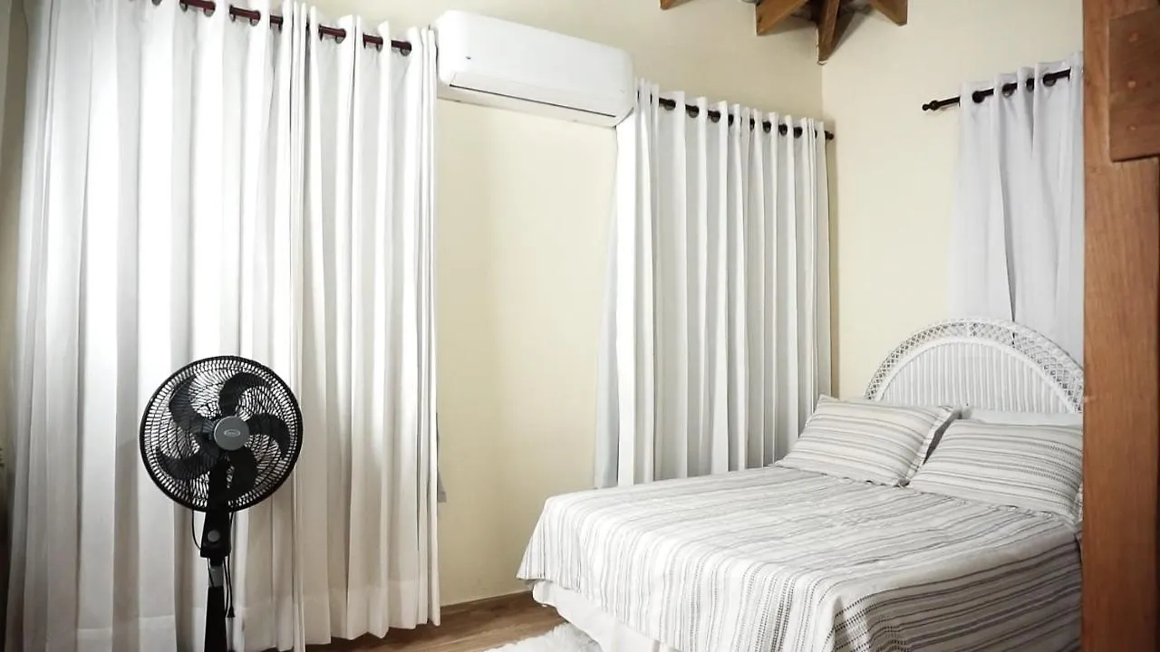 Villa Rosalia Jarabacoa Con Piscina Climatizada Dominikanska republiken