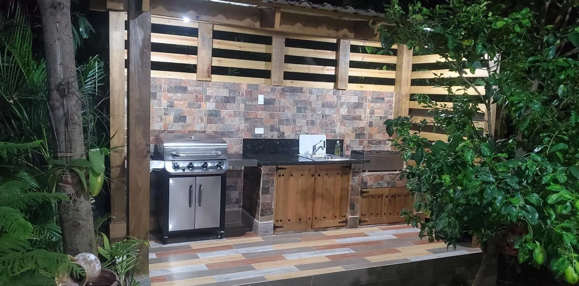Villa Rosalia Jarabacoa Con Piscina Climatizada